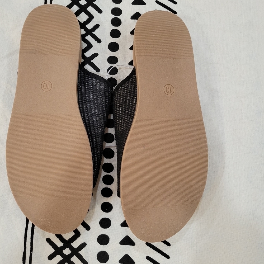 Universal Thread Black Raffia Footbed Sandals Siz… - image 3